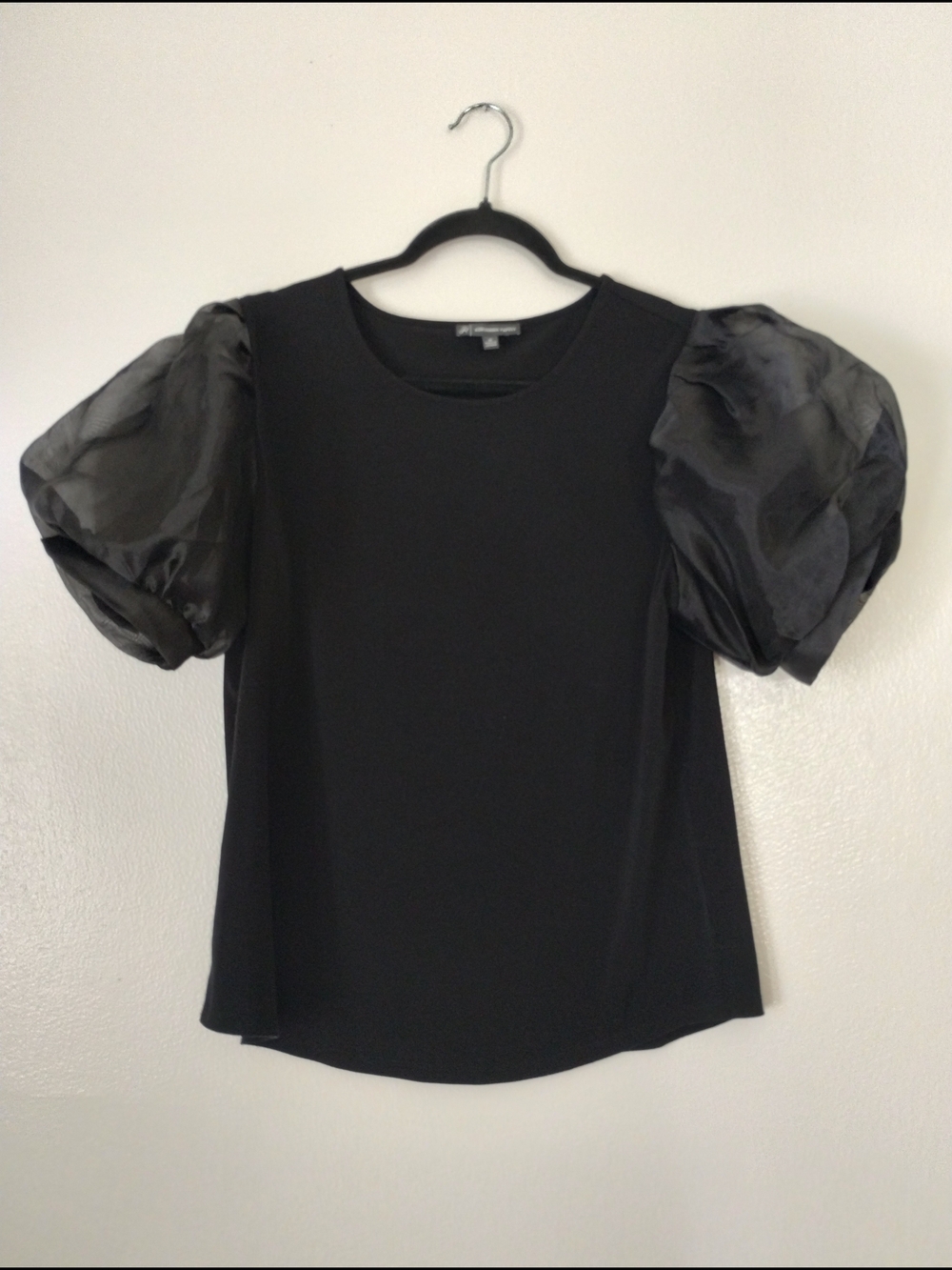 Adrianna Papell Black Puff-Sleeve Blouse